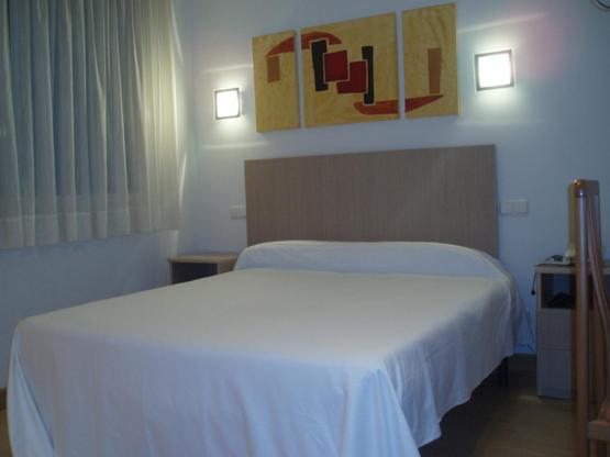 Hostal Francisco Salinas Burgos Ngoại thất bức ảnh
